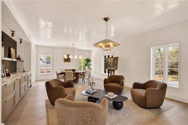 419 Brentwood Drive NE, Atlanta, GA 30305