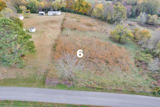 4200 Will Thompson Rd, Walling, TN 38587