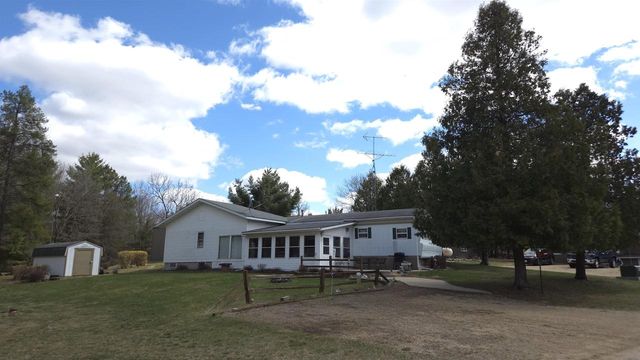 2284 Pine Drive, Friendship, WI 53934