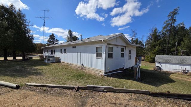 2284 Pine Drive, Friendship, WI 53934