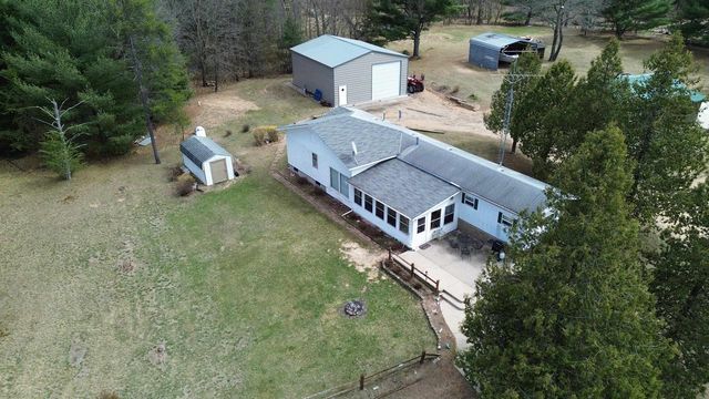 2284 Pine Drive, Friendship, WI 53934