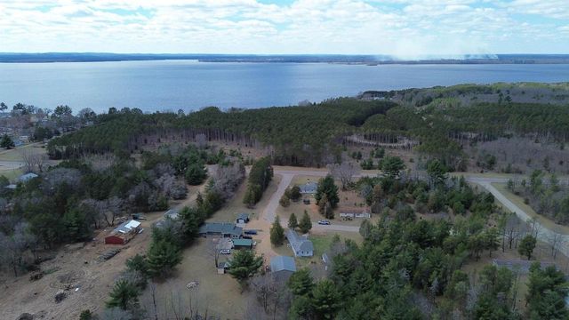 2284 Pine Drive, Friendship, WI 53934