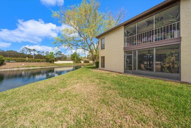 1801 E LAKE ROAD 10D, Palm Harbor, FL 34685