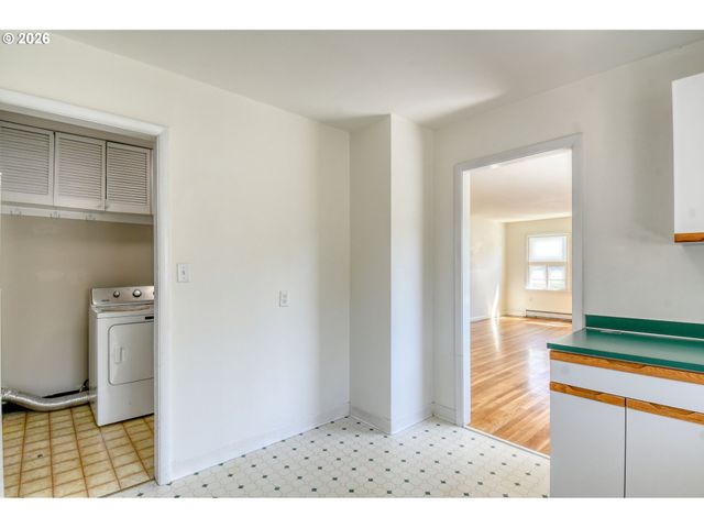 812 Nw 11TH St, Pendleton, OR 97801