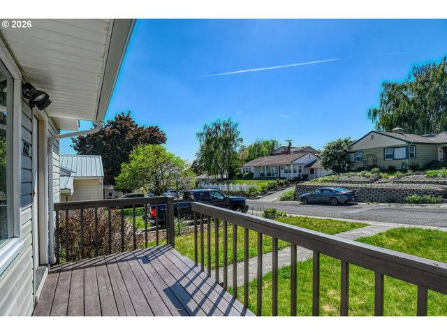 812 Nw 11TH St, Pendleton, OR 97801