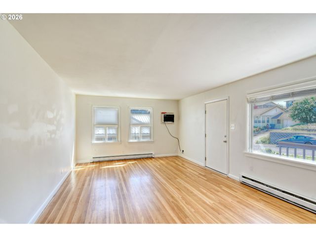 812 Nw 11TH St, Pendleton, OR 97801
