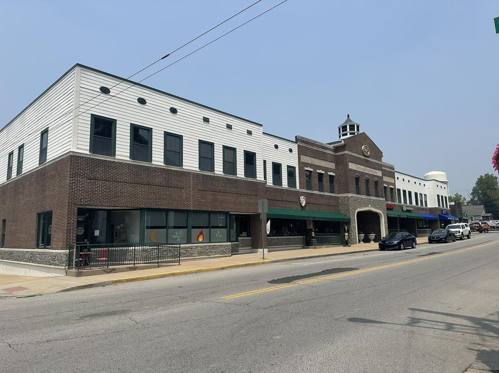 201-217 N Main Street 209(D&E), Versailles, KY 40383