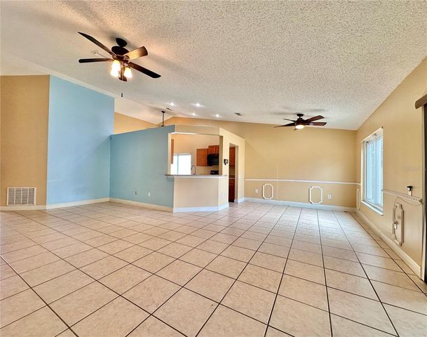 1650 NAVIGATOR LANE, Tarpon Springs, FL 34689