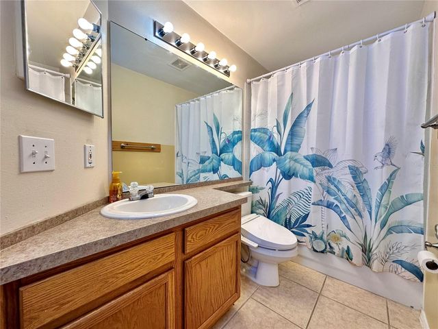 1650 NAVIGATOR LANE, Tarpon Springs, FL 34689