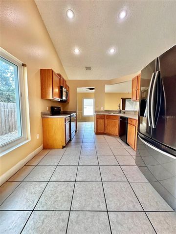 1650 NAVIGATOR LANE, Tarpon Springs, FL 34689
