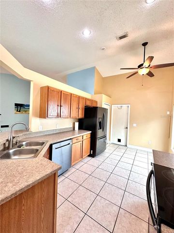 1650 NAVIGATOR LANE, Tarpon Springs, FL 34689