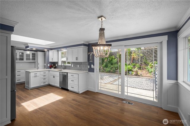 4702 69th Avenue W, University Place, WA 98466