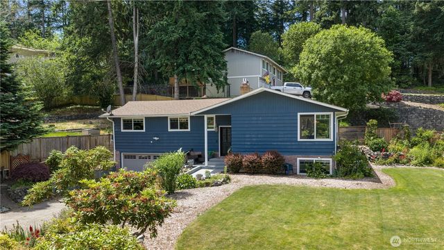 4702 69th Avenue W, University Place, WA 98466