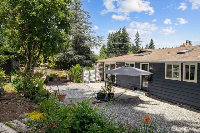 4702 69th Avenue W, University Place, WA 98466