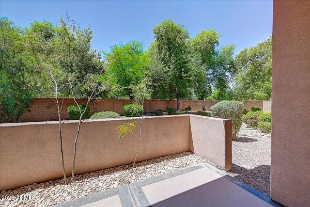 20660 N 40TH Street 1075, Phoenix, AZ 85050