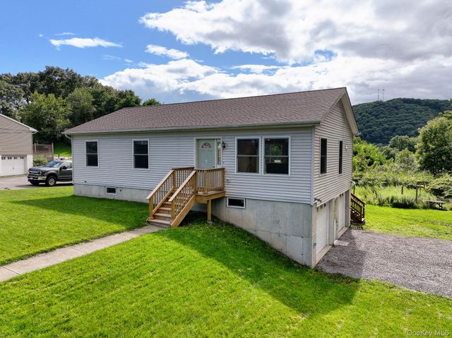 200 Doris Street, Port Ewen, NY 12466