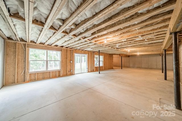 6034 Jepson Court, Charlotte, NC 28214