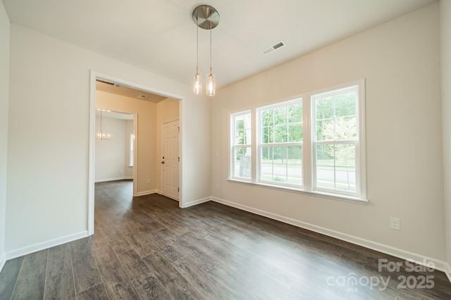 6034 Jepson Court, Charlotte, NC 28214