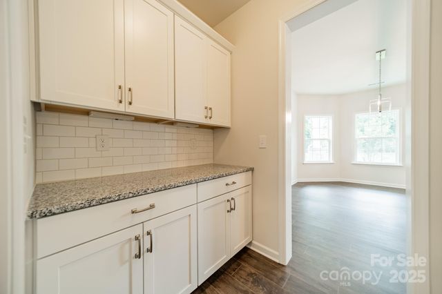 6034 Jepson Court, Charlotte, NC 28214