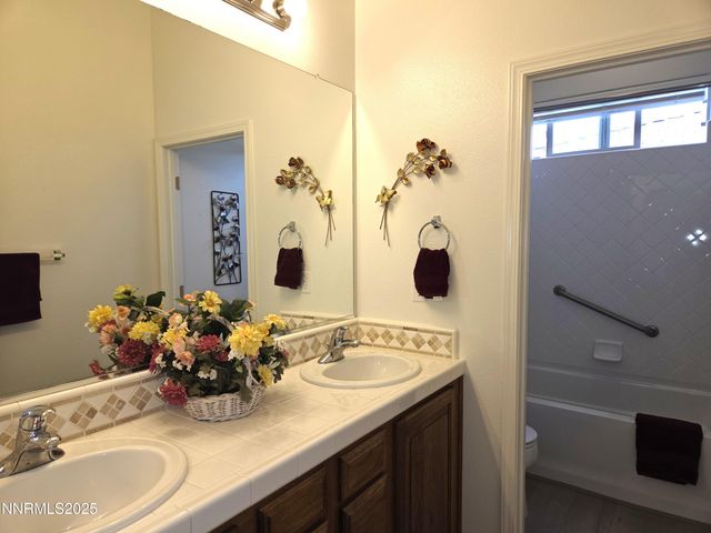 1388 Lambrays Lane, Sparks, NV 89436