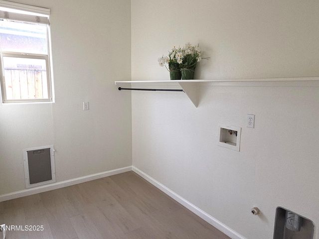 1388 Lambrays Lane, Sparks, NV 89436