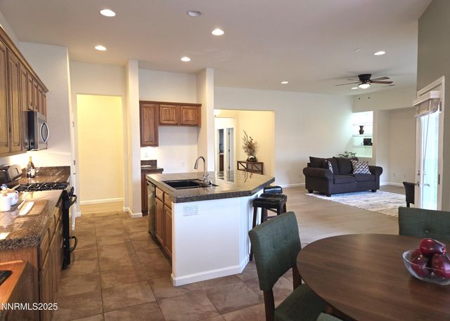 1388 Lambrays Lane, Sparks, NV 89436