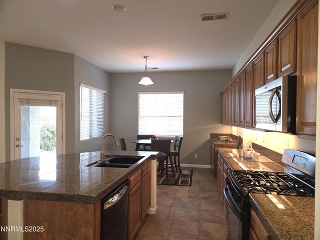 1388 Lambrays Lane, Sparks, NV 89436