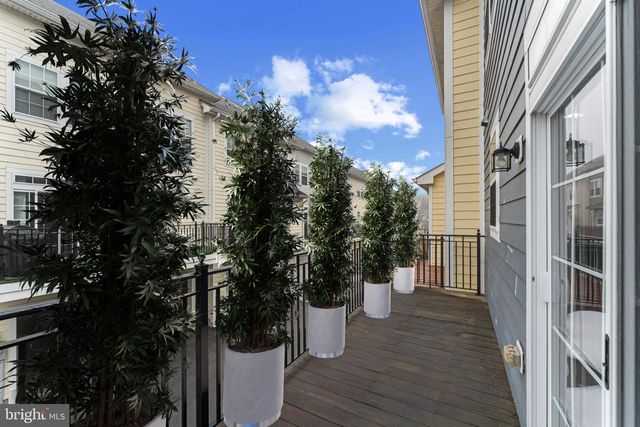 5846 DONOVAN LN, Ellicott City, MD 21043