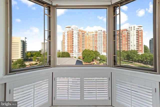 5809 Nicholson Ln Apt 616, Rockville, MD 20852
