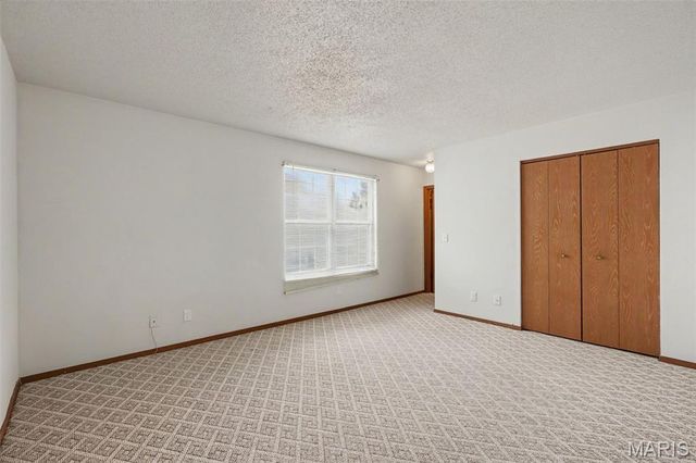 234 Carriage Court, Washington, MO 63090