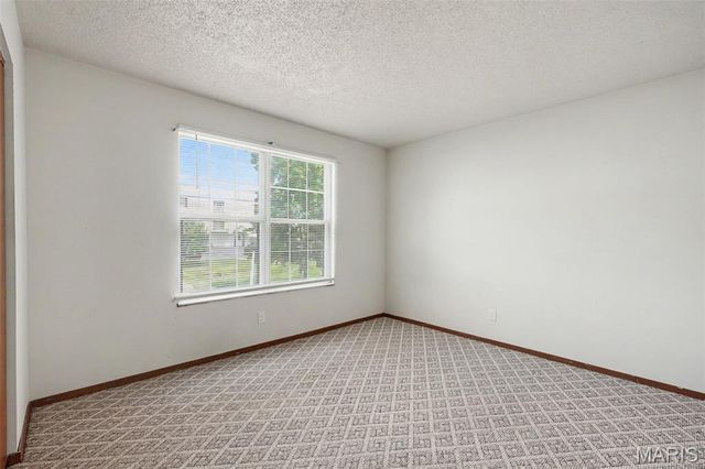 234 Carriage Court, Washington, MO 63090