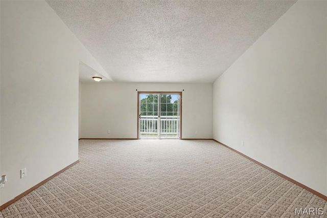 234 Carriage Court, Washington, MO 63090