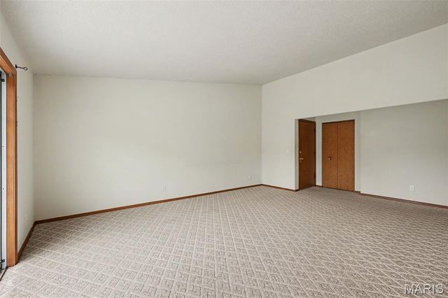 234 Carriage Court, Washington, MO 63090