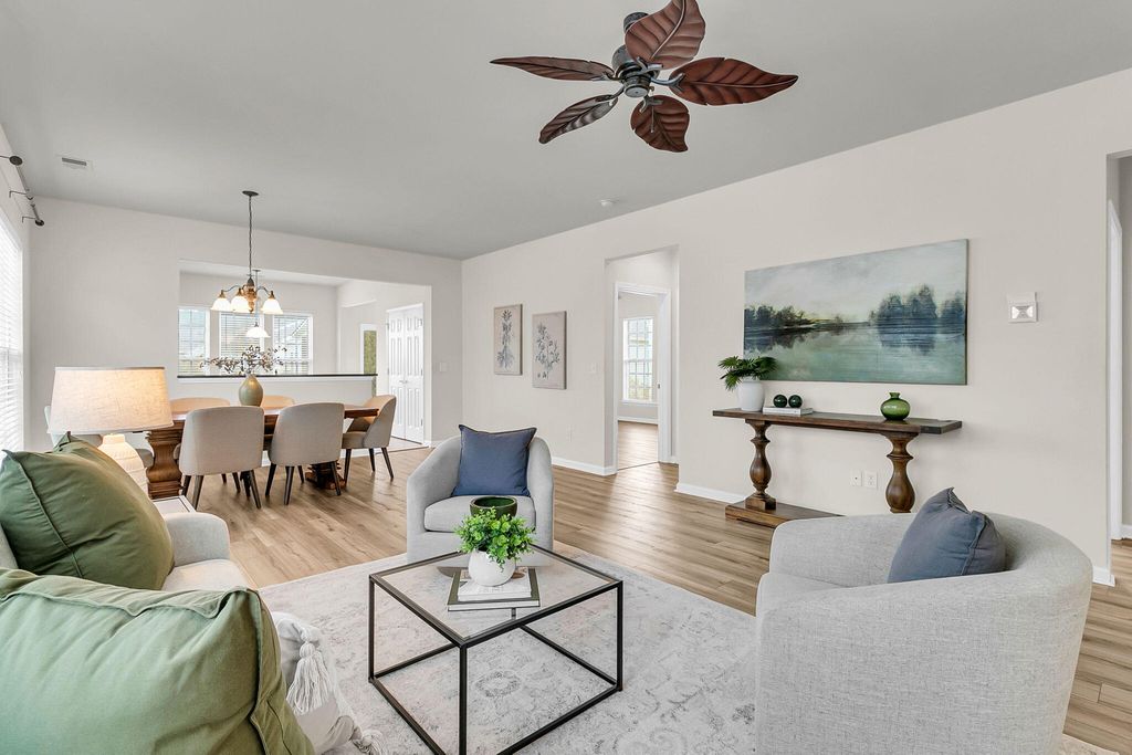 206 Sternside Run Avenue, Summerville, SC 29486