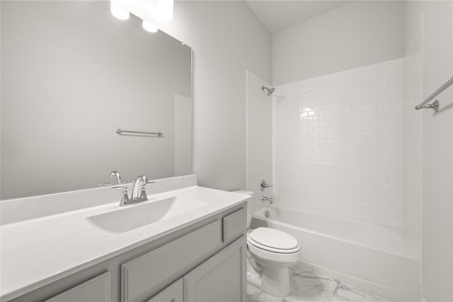 4021 Alpine Street, Midlothian, TX 76065