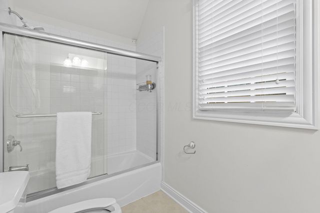 10 Pickett Place, New Albany, OH 43054