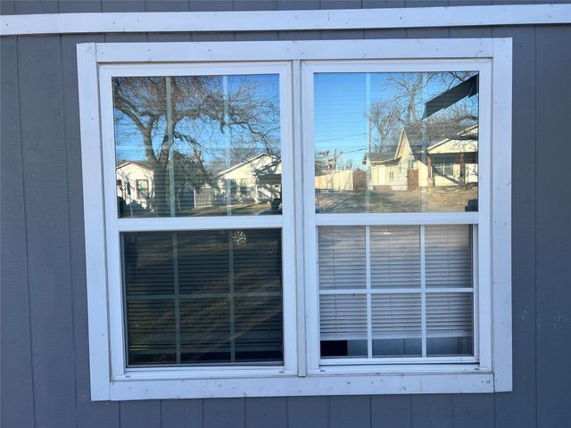 3116 6th Avenue, Fort Worth, TX 76110