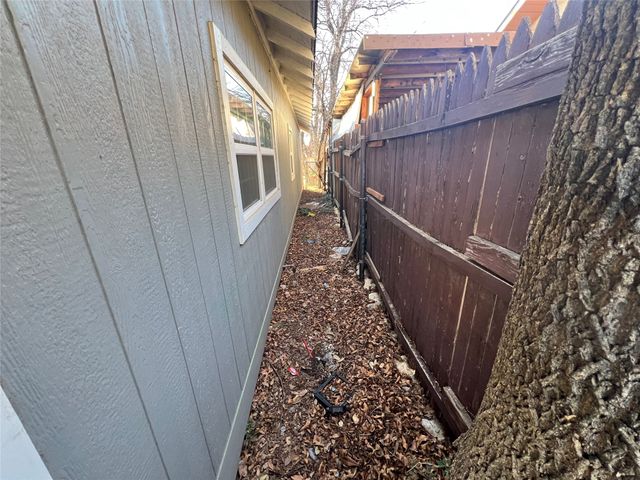 3116 6th Avenue, Fort Worth, TX 76110