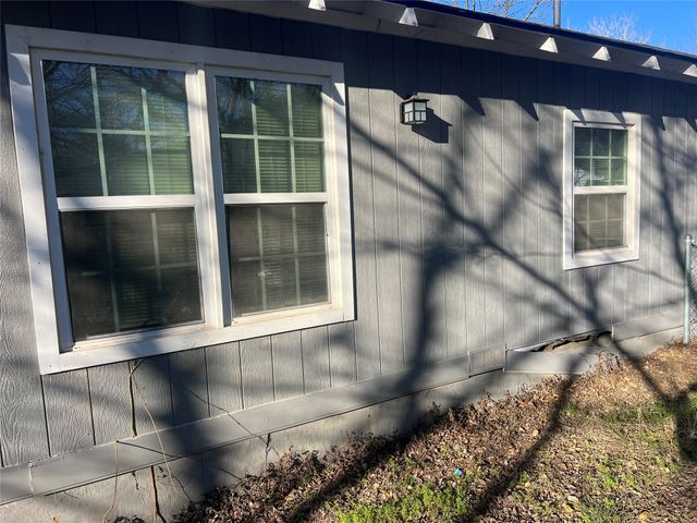 3116 6th Avenue, Fort Worth, TX 76110