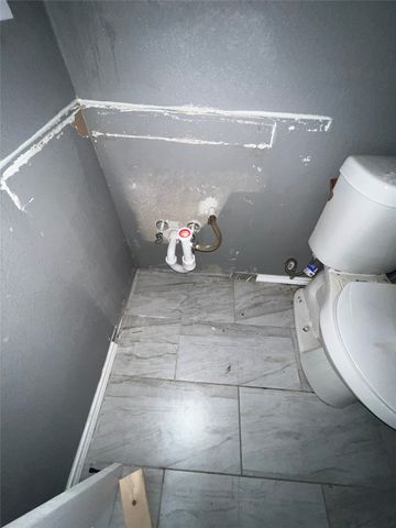 3116 6th Avenue, Fort Worth, TX 76110