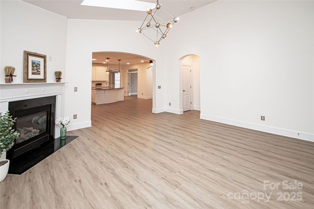 7900 Honey Fig Road, Charlotte, NC 28277