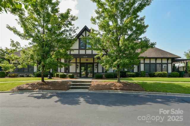 7900 Honey Fig Road, Charlotte, NC 28277