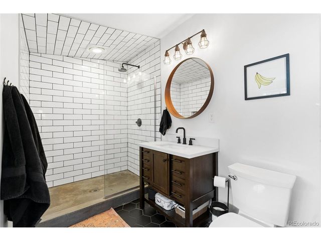 1361 S Glencoe St, Denver, CO 80222