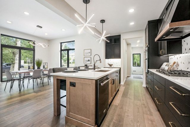 2335 Elinor Lane Se 4B, East Grand Rapids, MI 49506