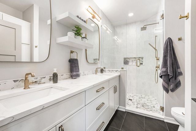 2335 Elinor Lane Se 4B, East Grand Rapids, MI 49506