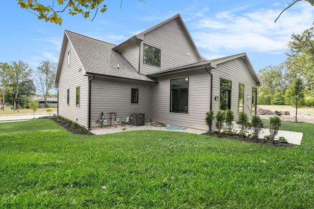 2335 Elinor Lane Se 4B, East Grand Rapids, MI 49506