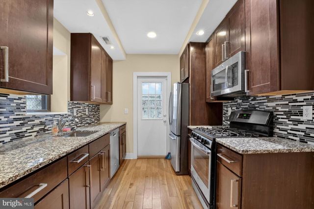 1237 N HOLLYWOOD ST, Philadelphia, PA 19121