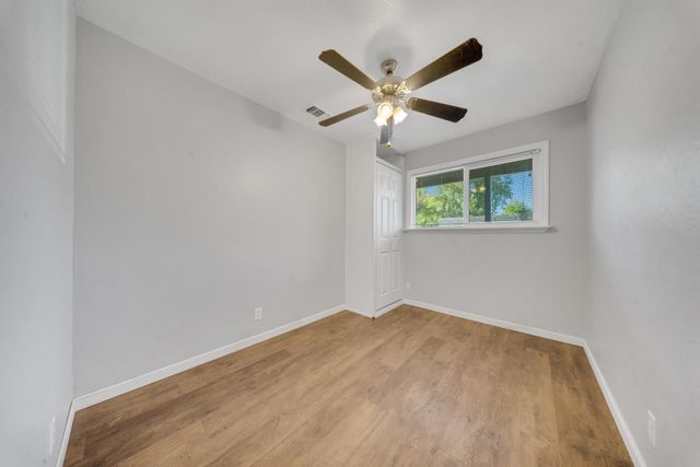 5556 Joan Way, Loomis, CA 95650