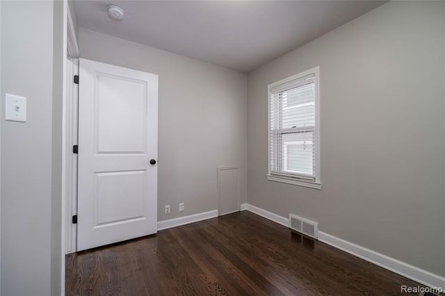 537 Bird Avenue, Birmingham, MI 48009