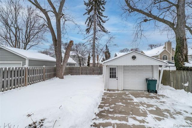 537 Bird Avenue, Birmingham, MI 48009